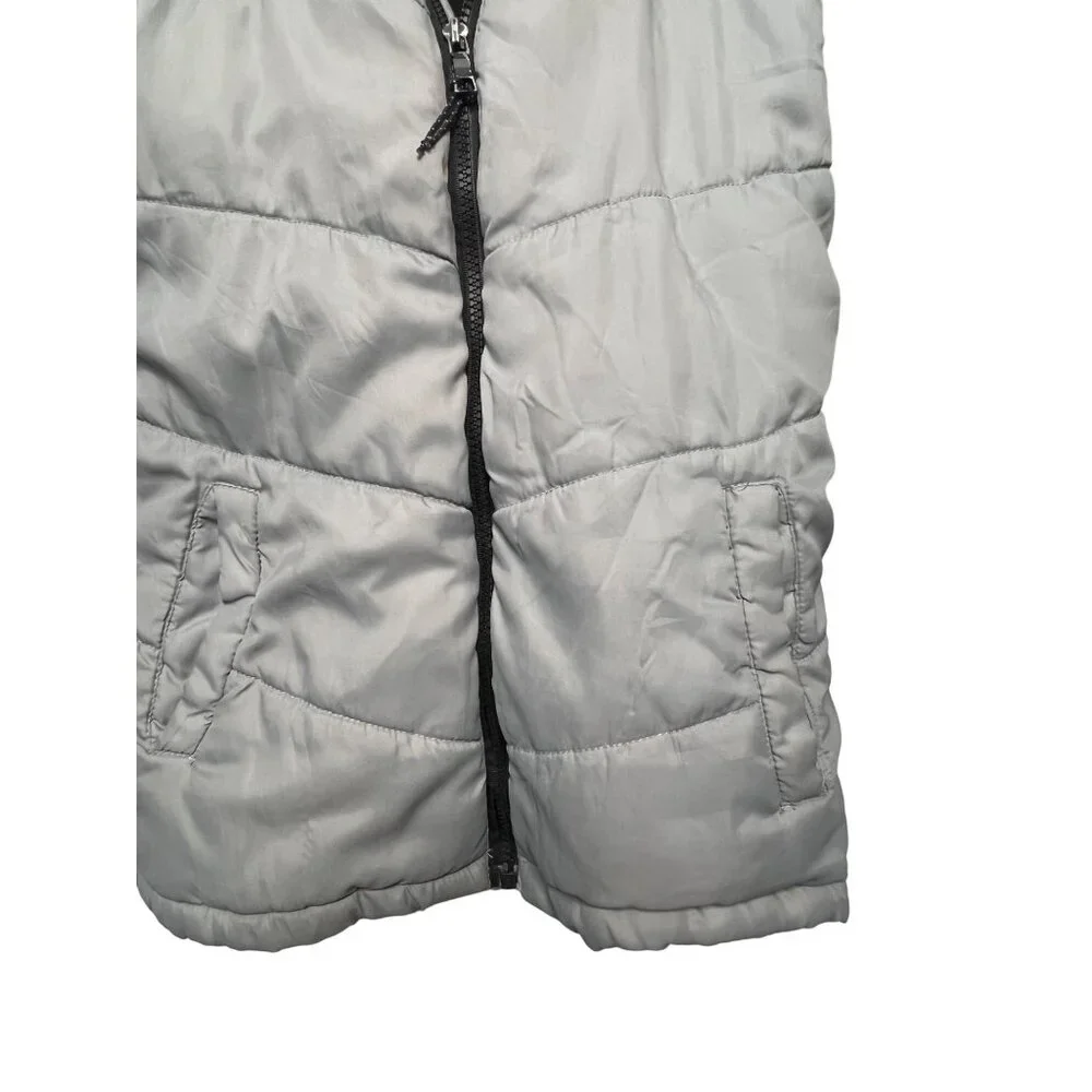 Brooklyn Laundry Boys Gray & Black Puffer Jacket  Front Full Zipper Closure flaw